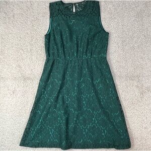 Fossil Green Mini Sleeveless Dress w/ Green Lace Overlay Size Small Boho